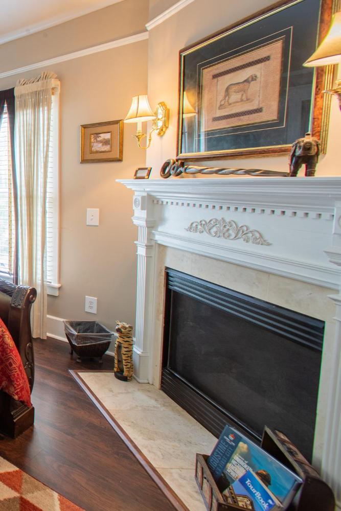 King Suite interior